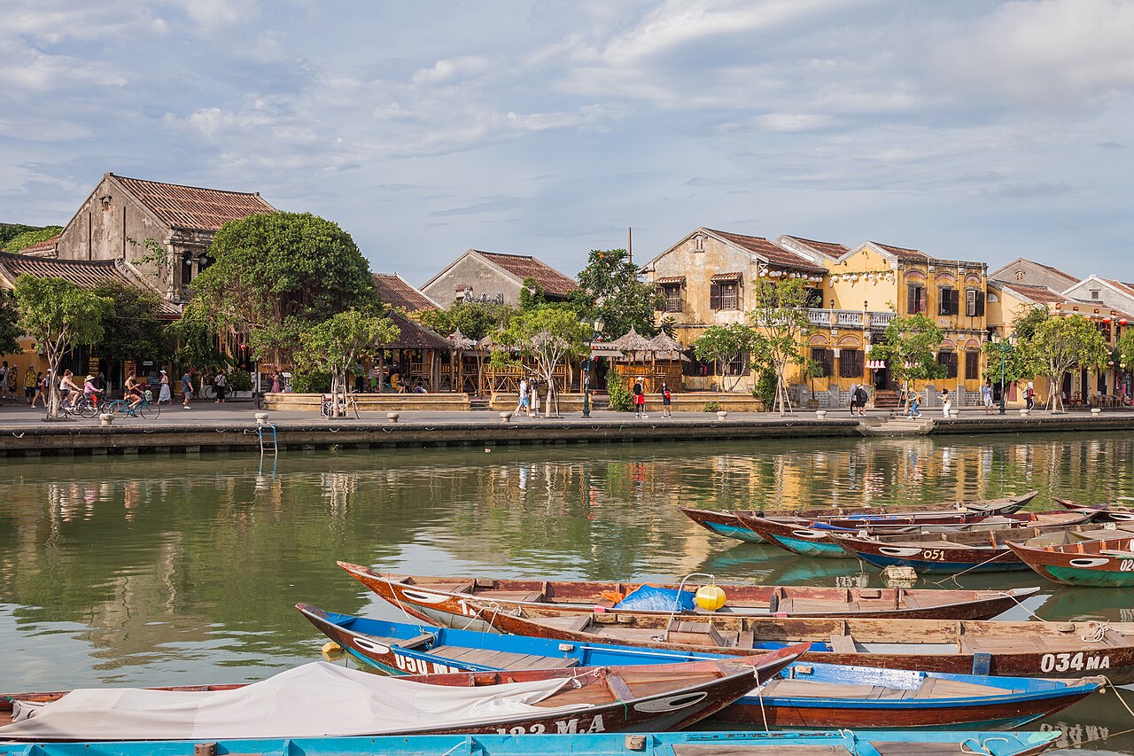 Sông Hoài và phố cổ Hội An