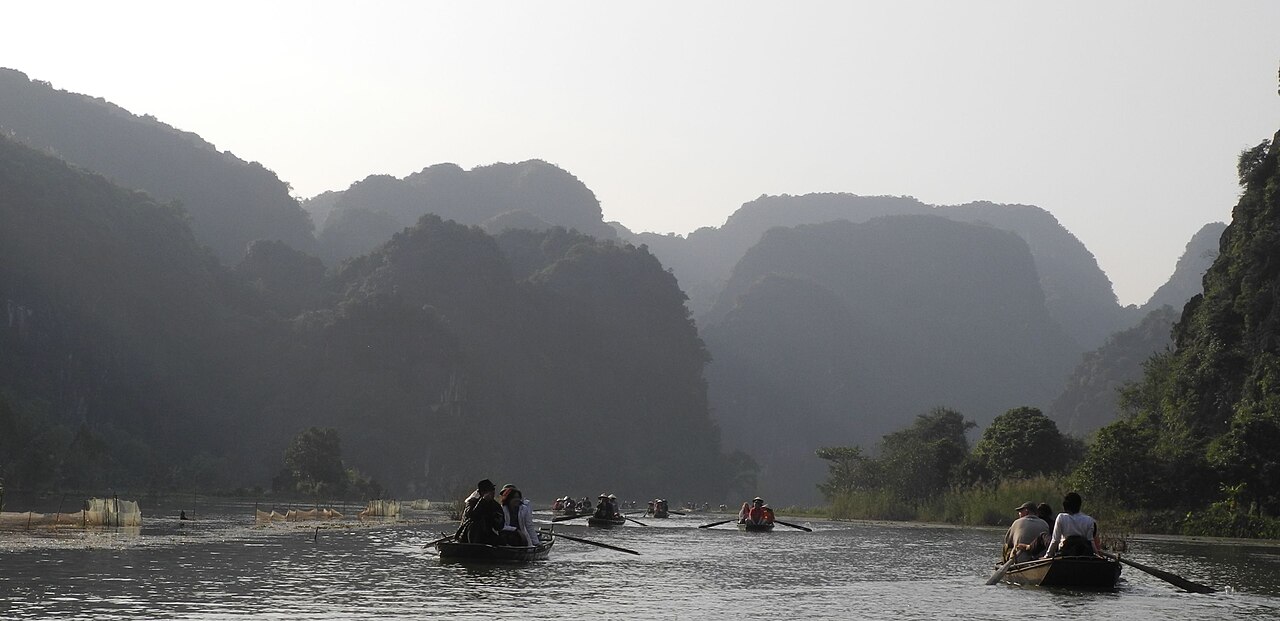 Buổi sáng ở Tam Cốc