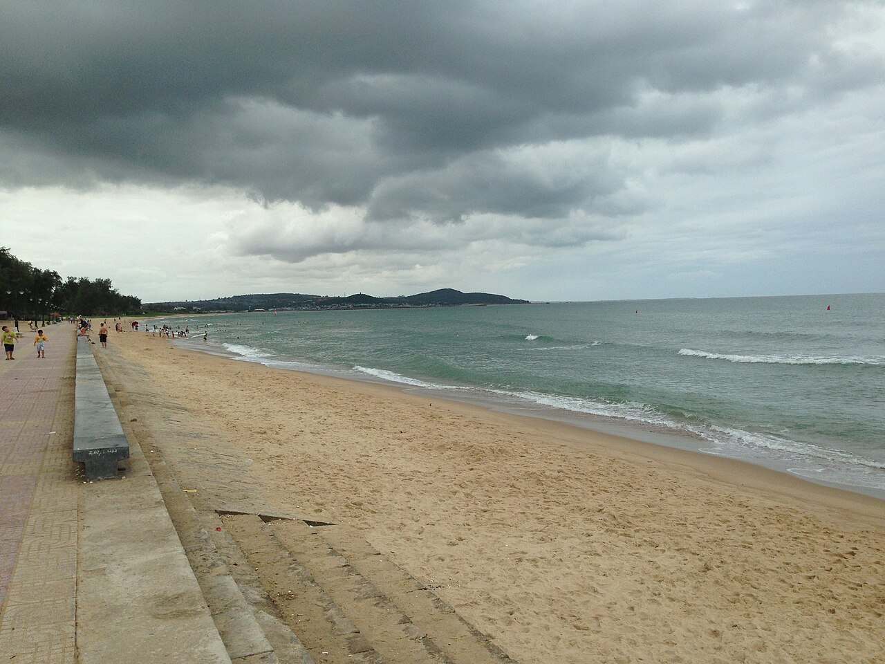 Bãi biển khu trung tâm Phan Thiết