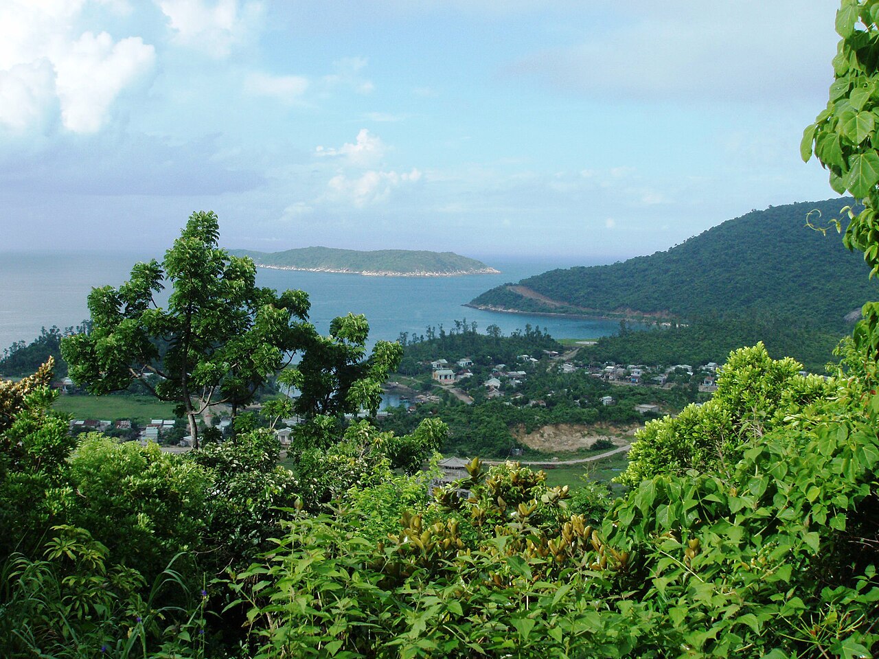 Cù Lao Chàm nhìn từ biển