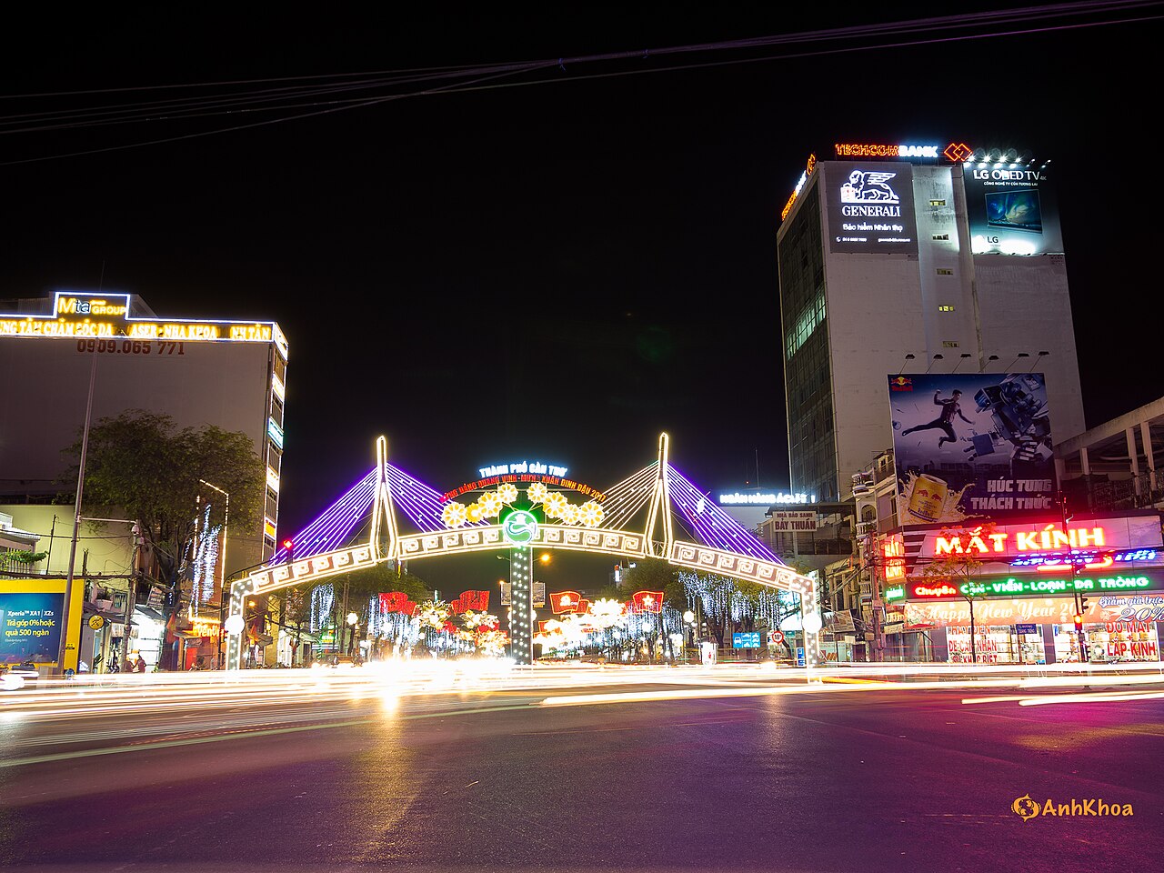 Chợ đêm Cần Thơ nhộn nhịp