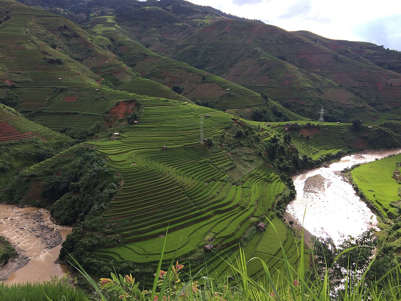 Ruộng bậc thang ở Khao Mang