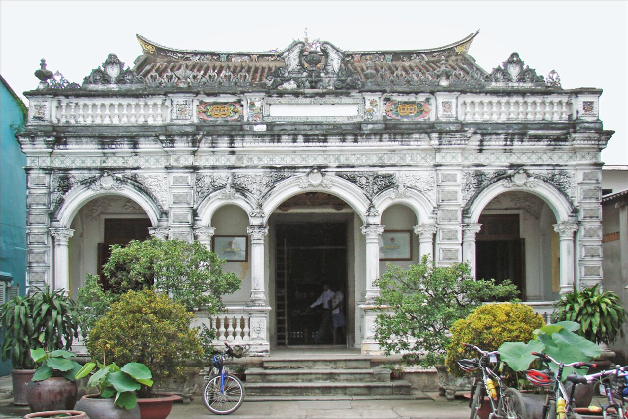 Mặt tiền nhà cổ Huỳnh Thủy Lê