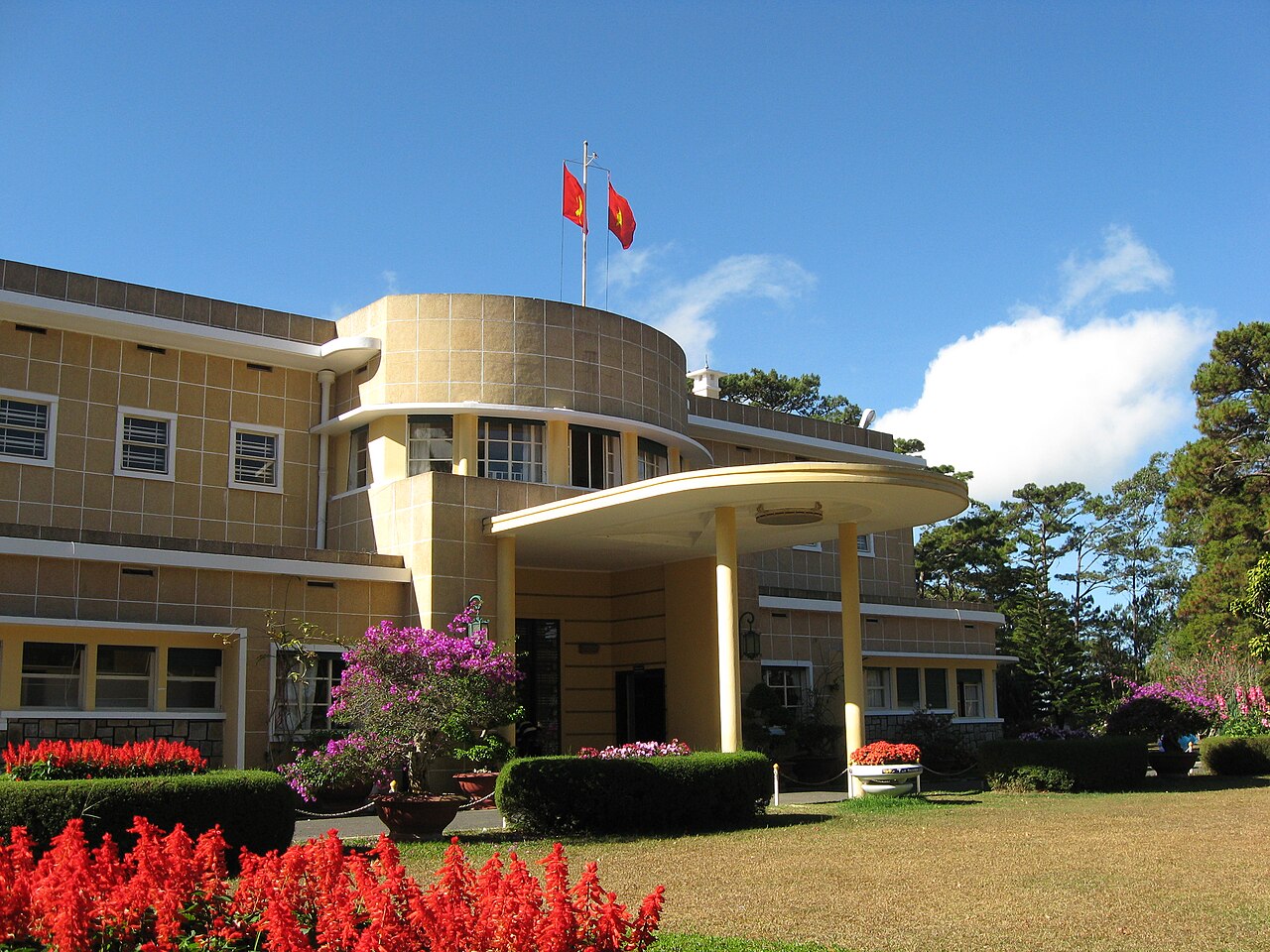 Mặt tiền Dinh Bảo Đại ở Đà Lạt