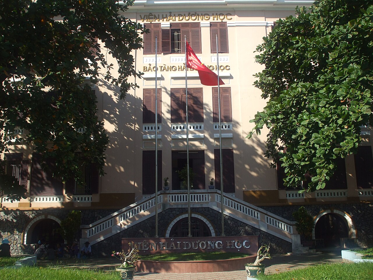 Mặt tiền Viện Hải dương học Nha Trang