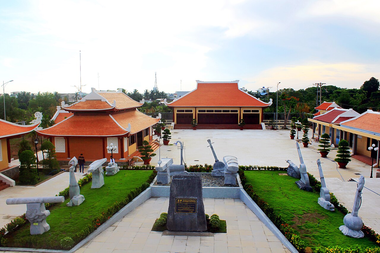 Công trình trong khu lưu niệm nghệ thuật Nam Bộ