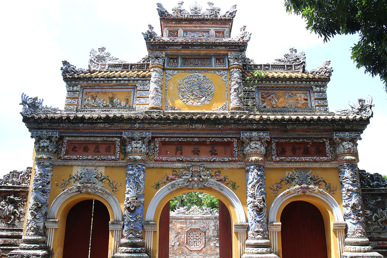 Trường An Môn, Huế